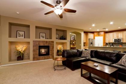 Peoria Desert Splendor 5 BR by Casago - image 2