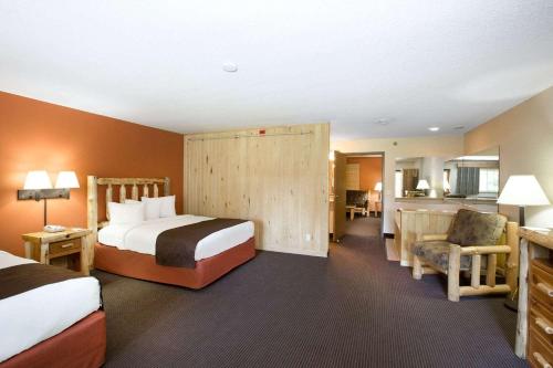 AmericInn by Wyndham Pequot Lakes - image 6