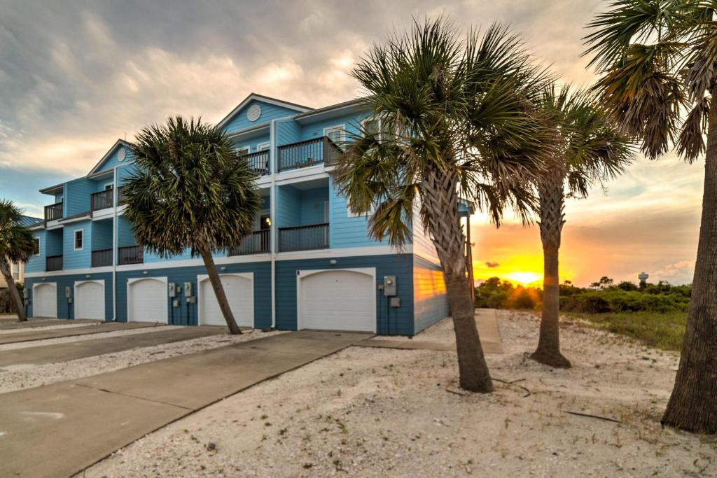 Perdido Key Home with Pool- Near Beach Great Reviews - main image