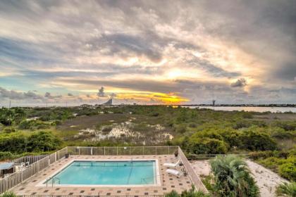 Perdido Key Home with Pool- Near Beach Great Reviews - image 13