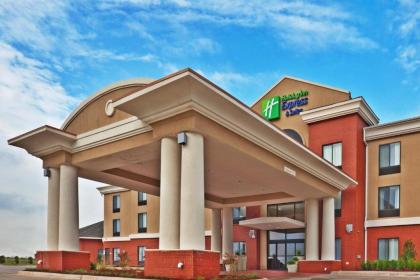 Holiday Inn Express & Suites Perry an IHG Hotel - image 14