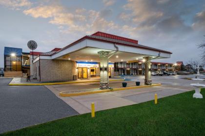 Super 8 by Wyndham Perrysburg - image 10