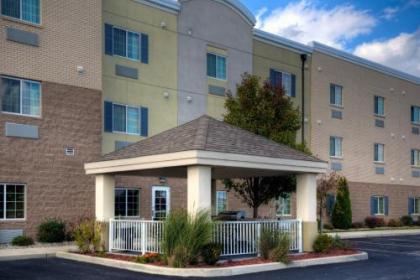 Candlewood Suites Perrysburg an IHG Hotel - image 7