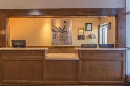 Quality Inn Perrysburg - image 5