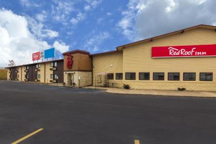 Red Roof Inn Perrysburg - image 7