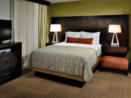 Staybridge Suites Toledo - Rossford - Perrysburg an IHG Hotel - image 4