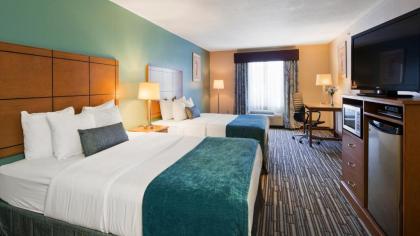 Quality Inn - image 15