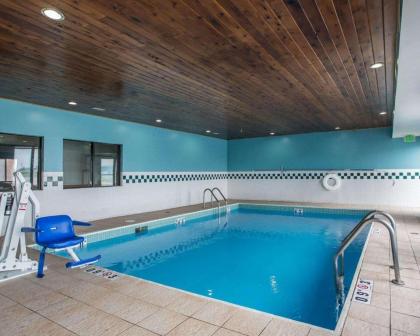 Quality Inn Peru near Starved Rock State Park - image 12