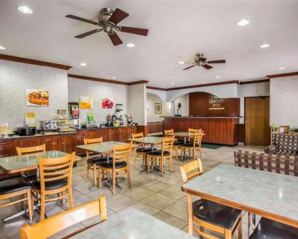 Quality Inn Peru near Starved Rock State Park - image 3