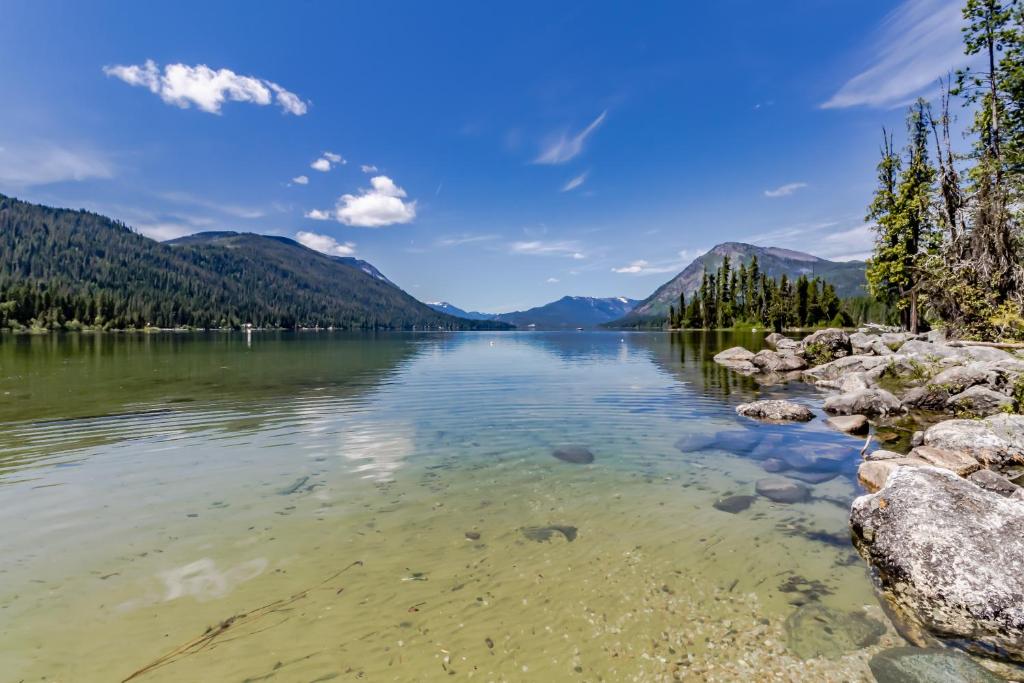 Beach at Rivers Bend - image 7