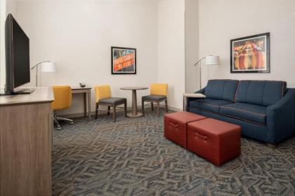 Hampton Inn Petaluma Ca - image 7