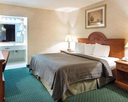 Quality Inn Petersburg-Fort Lee - image 15