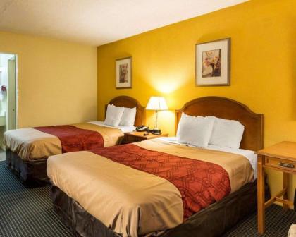 Econo Lodge Petersburg - Fort Lee - image 12