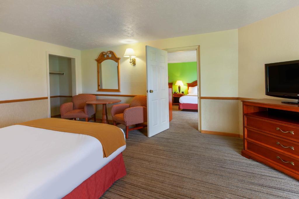 Apple Tree Inn; SureStay Collection by Best Western - image 6