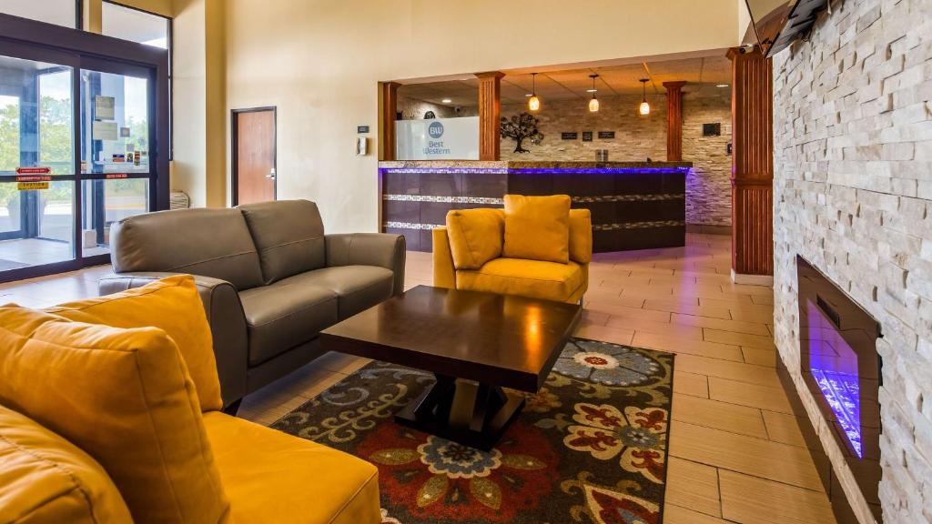 Best Western Waukesha Grand - main image