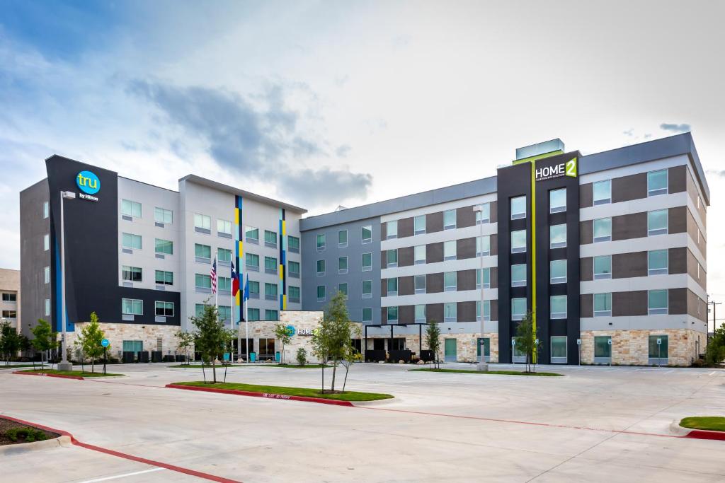 Home2 Suites by Hilton Pflugerville  - main image