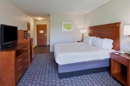 Holiday Inn Express Phenix City-Fort Benning an IHG Hotel - image 15