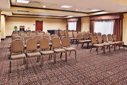 Hampton Inn & Suites Phenix City- Columbus Area - image 8