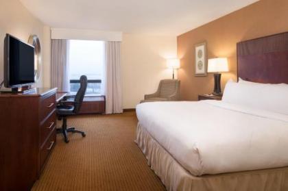 DoubleTree by Hilton Philadelphia Airport - image 2