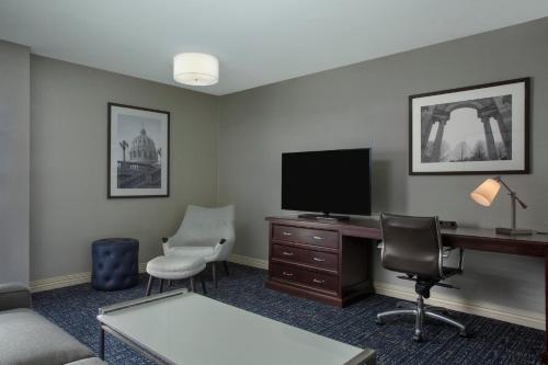 Sheraton Suites Philadelphia Airport - image 3