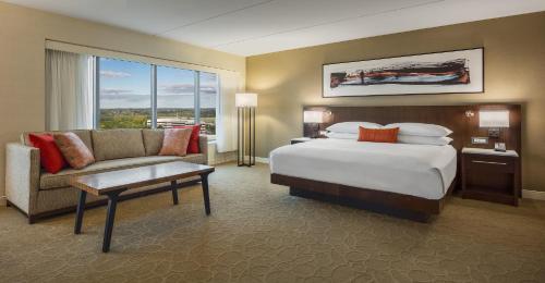 Delta Hotels by Marriott Philadelphia Airport - image 4