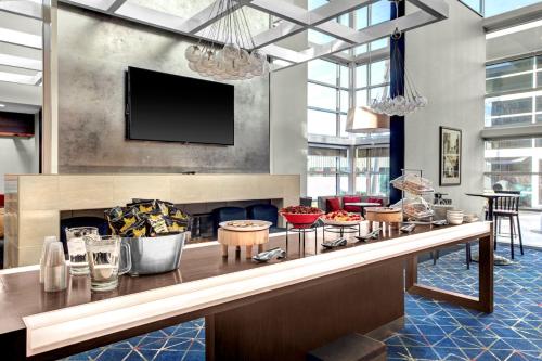 Residence Inn by Marriott Philadelphia Airport - image 4