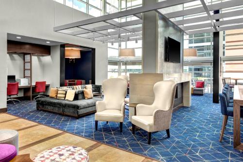 Residence Inn by Marriott Philadelphia Airport - image 5