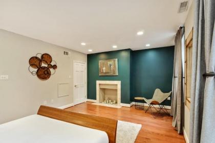 The Dreamers Penthouse-Funky 3BD in Center City - image 5