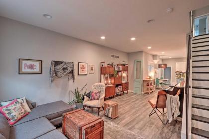 Chic Philly Townhouse with Patio in Brewerytown!