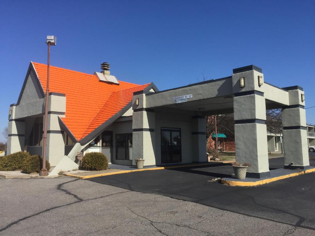 America's Best Value Inn Phillipsburg - image 6