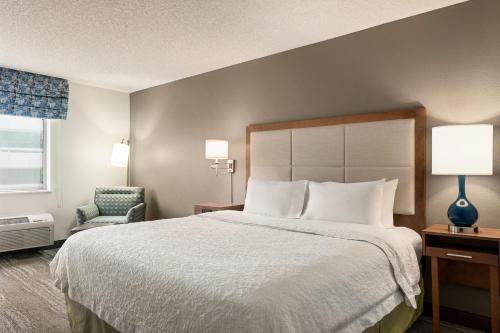 Hampton Inn Phoenix-Midtown-Downtown Area - image 2