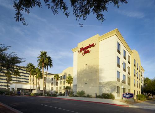 Hampton Inn Phoenix - Biltmore - main image