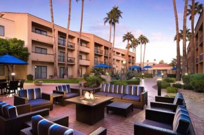 Courtyard by Marriott Phoenix North - image 2