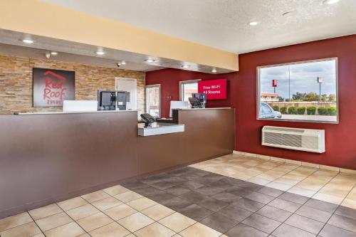 Red Roof Inn Phoenix- Midtown - image 2