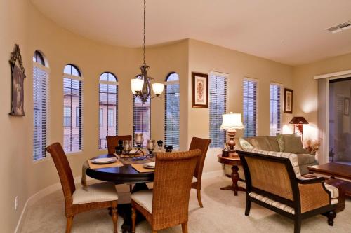 Sonoran Sunset Condo 3 BR by Casago - image 2