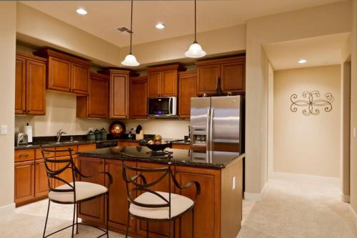 Sonoran Sunset Condo 3 BR by Casago - image 5