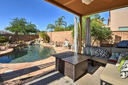 Bright Central Phoenix Luxury Home with Grill and Patio - image 10