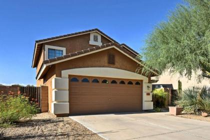 Bright Central Phoenix Luxury Home with Grill and Patio - image 3