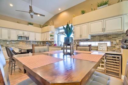 Luxe Ahwatukee Foothills Villa - Pets Welcome - image 9