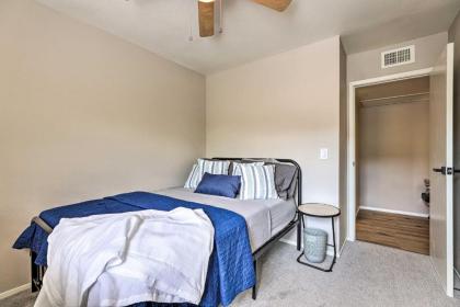 South Mountain Condo Less Than half Mi to Golf and Hike! - image 16