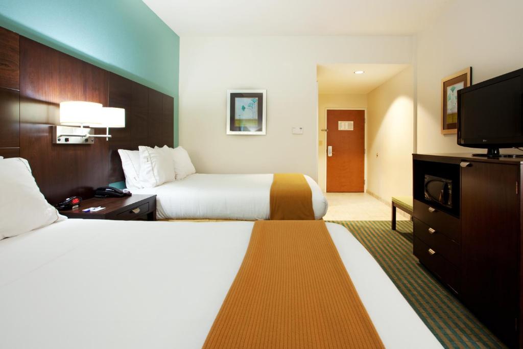 Holiday Inn Express Hotel & Suites Picayune an IHG Hotel - image 4