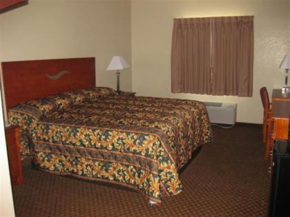 Heritage Inn - image 6