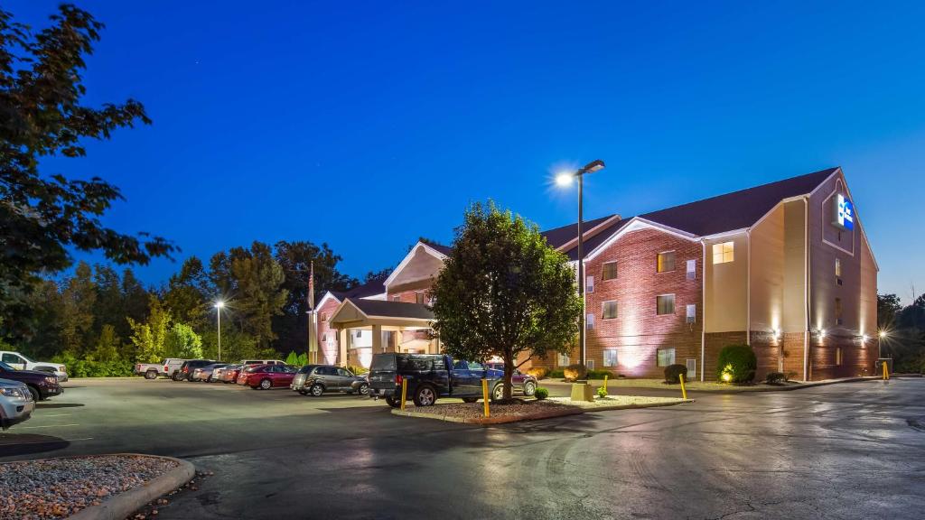 Best Western Executive Suites - Columbus East - main image