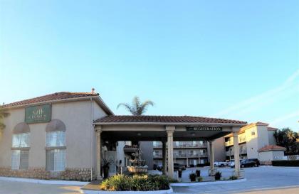 Mid City Inn & Suites Pico Rivera - image 3