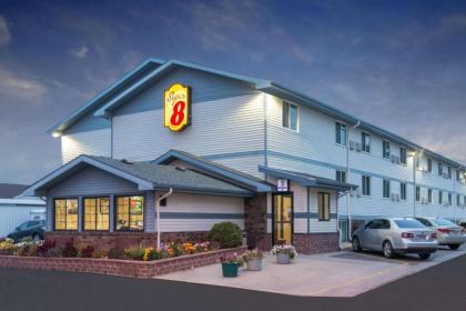 Super 8 by Wyndham Pierre SD South Dakota