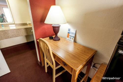 Travelodge by Wyndham Pigeon Forge - image 2