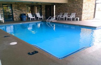 Riverside Motor Lodge - Pigeon Forge - image 15