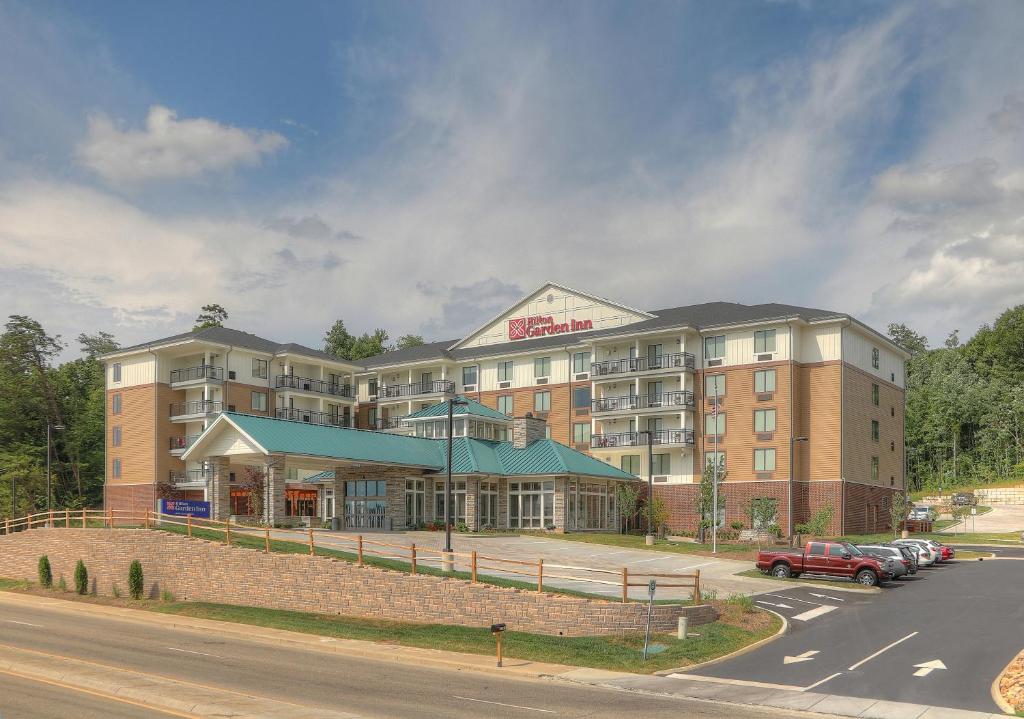 Hilton Garden Inn Pigeon Forge - main image