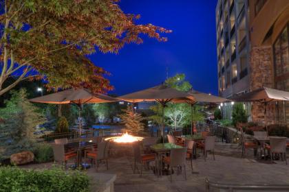 Courtyard by Marriott Pigeon Forge - image 4