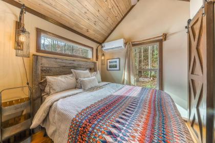 Smoky Mountain Tiny Home - image 5